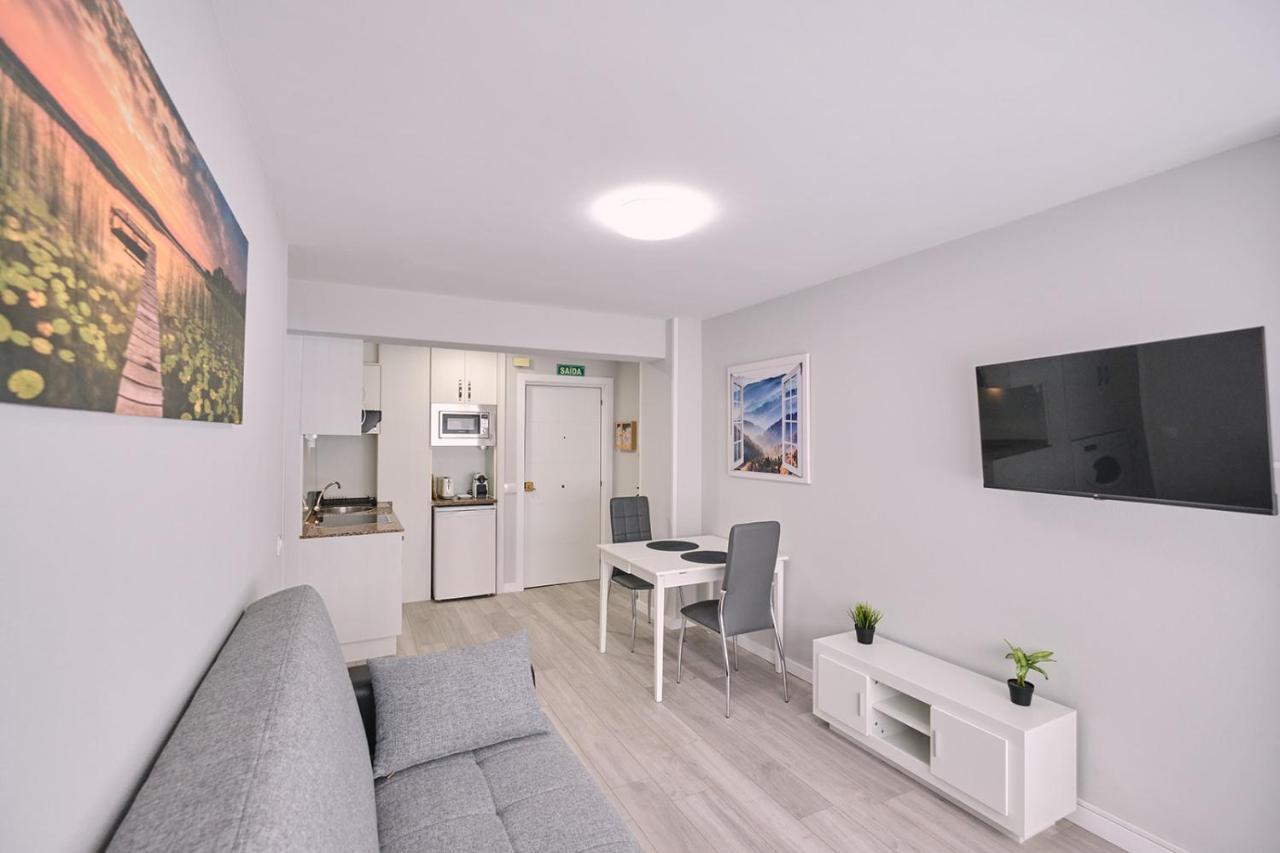 La Casa De Julia Apartamento Nuevo Y Centrico Сантяго де Компостела Екстериор снимка